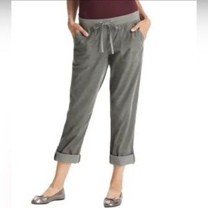 NWT Ann Taylor Loft Corduroy Roll Up Gray Size 0